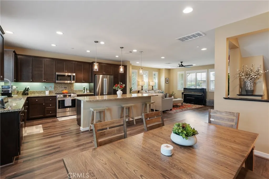 843 Seville Lane