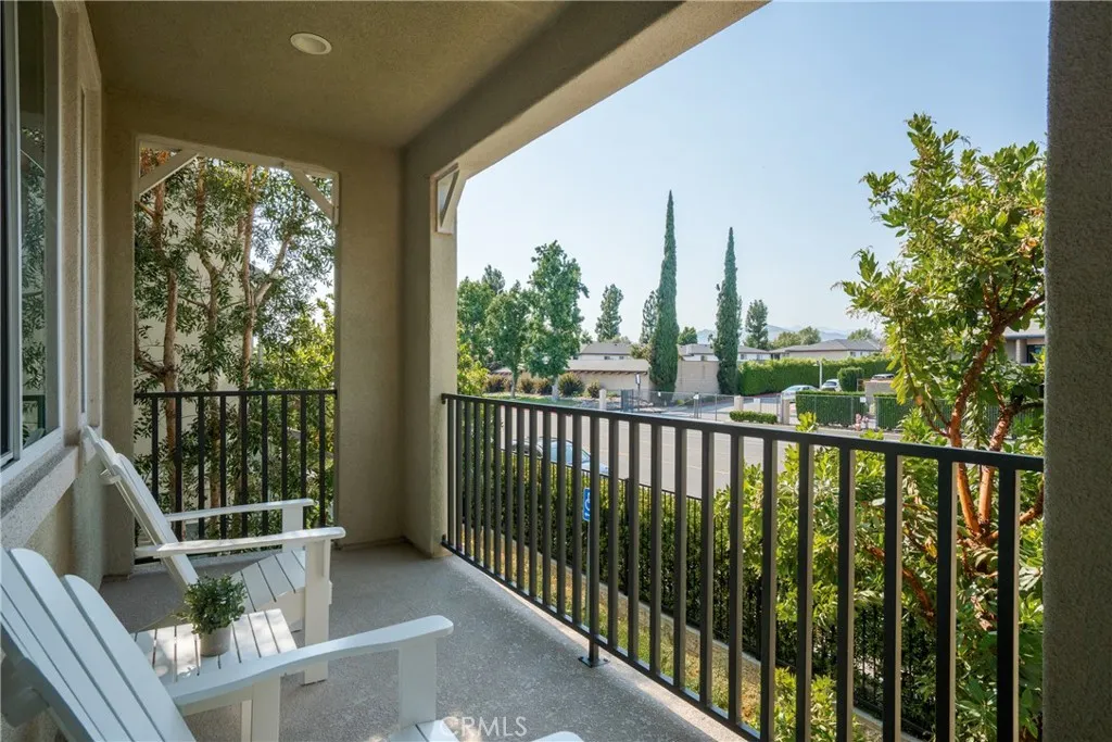 843 Seville Lane