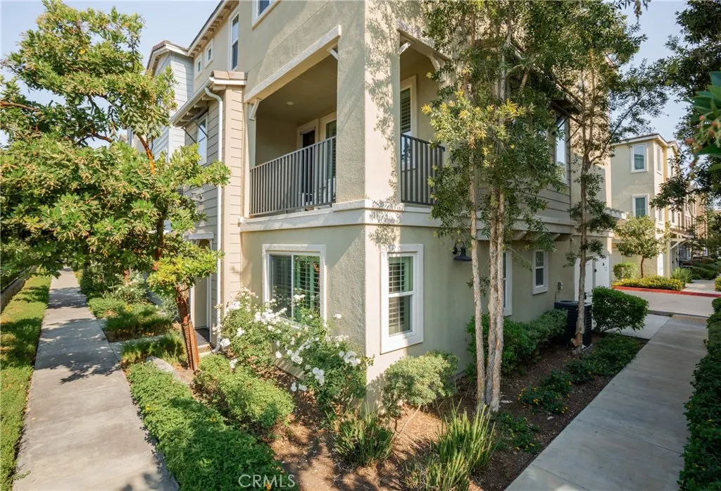 843 Seville Lane