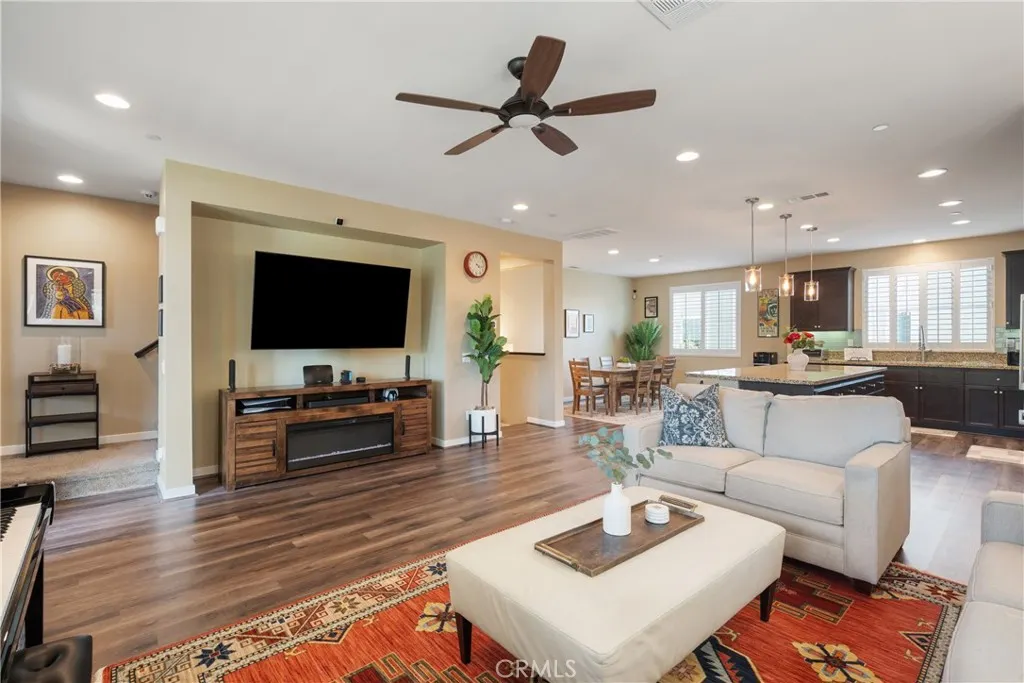843 Seville Lane