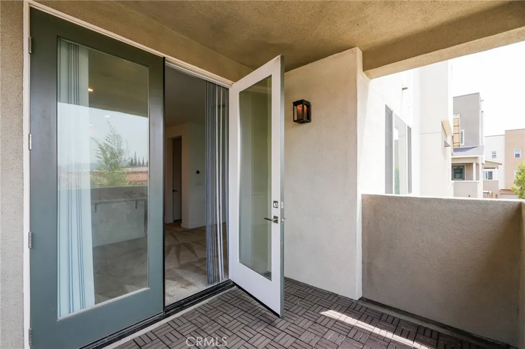 2823 Lily Lane