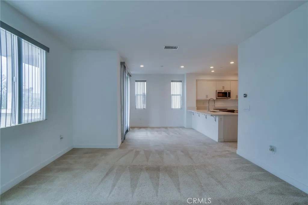2823 Lily Lane