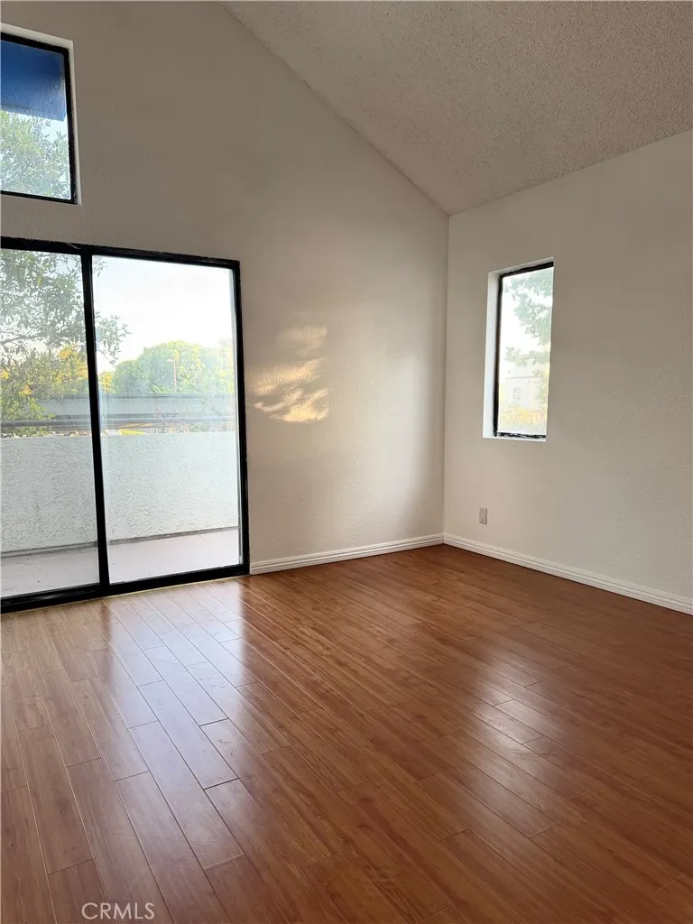102 Park Shadow Court