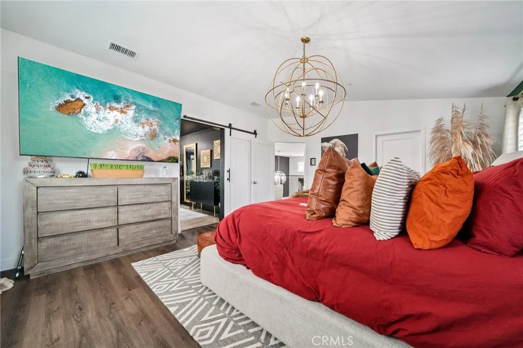 12400 Sarah Court
