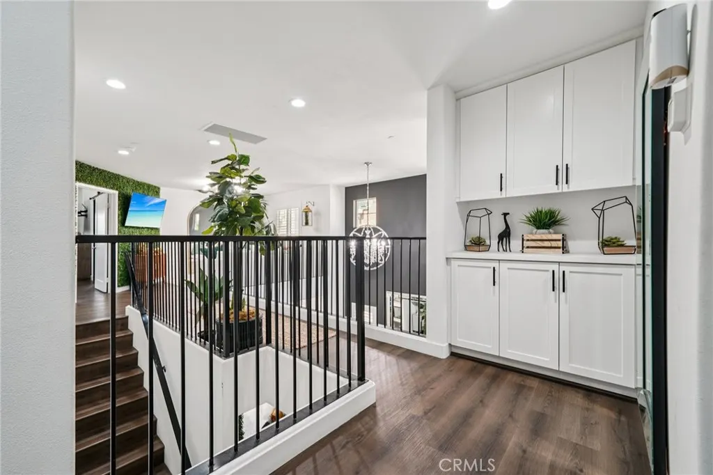 12400 Sarah Court