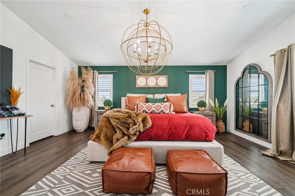 12400 Sarah Court