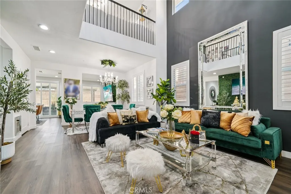 12400 Sarah Court