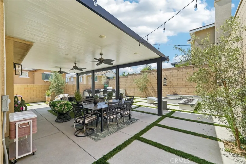12400 Sarah Court