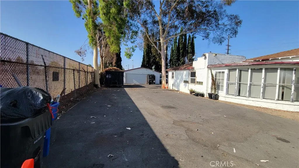 1580 W 2nd Street