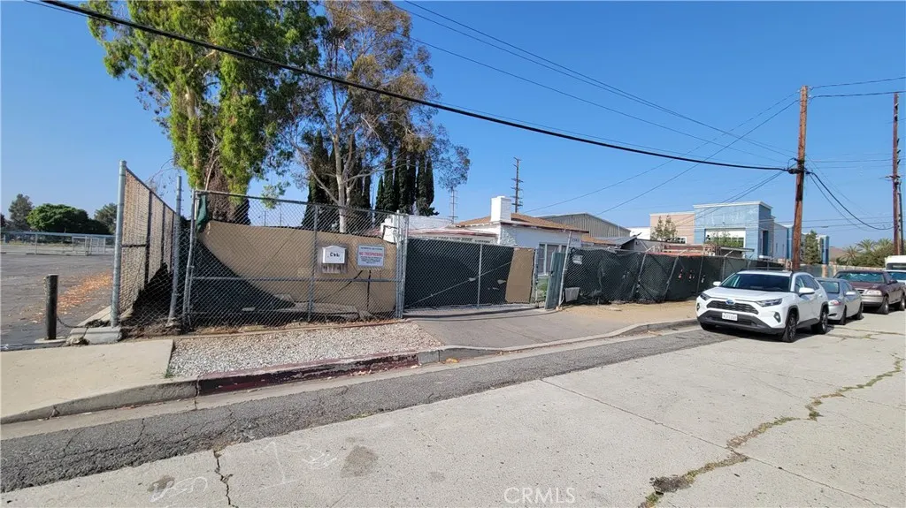 1580 W 2nd Street