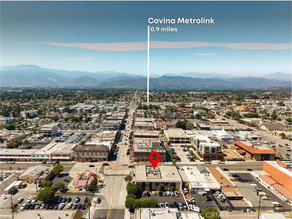 100 S Citrus Avenue