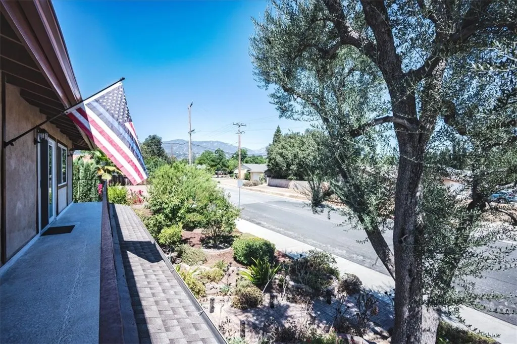 497 Fort Lewis Drive