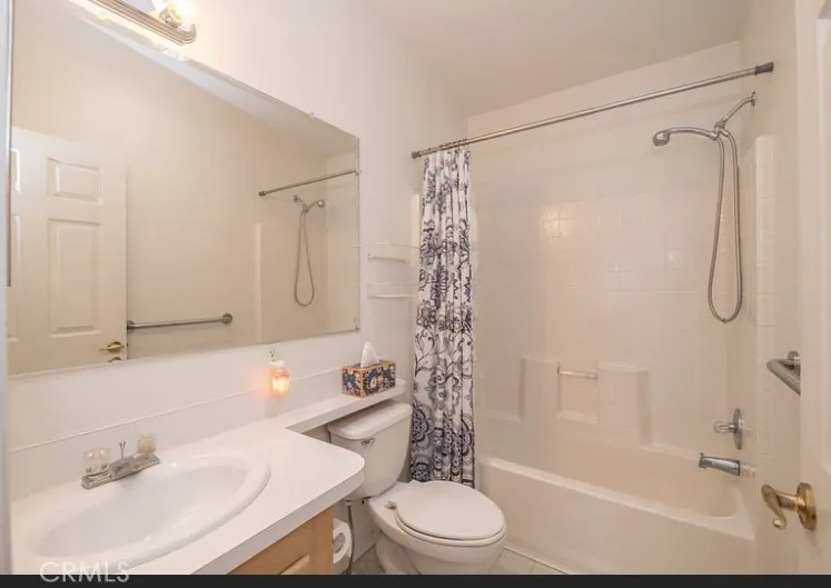 1245 W Cienega Avenue #75