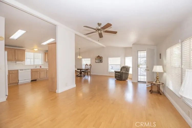 1245 W Cienega Avenue #75