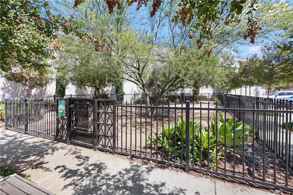 535 W Foothill Boulevard, #102