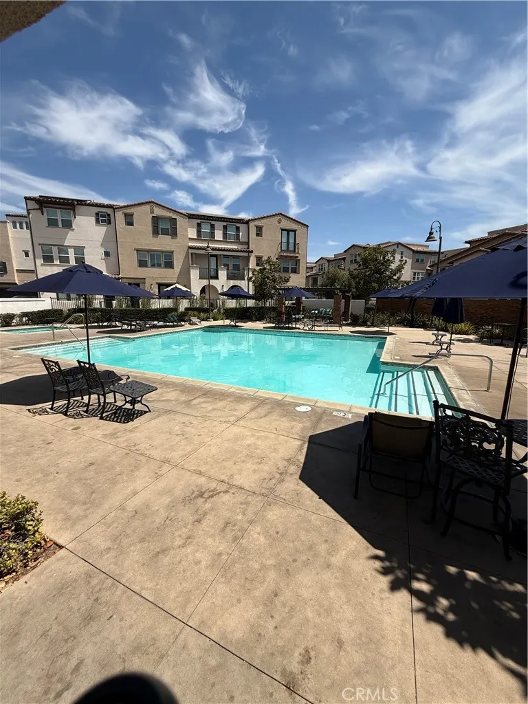 535 W Foothill Boulevard, #102