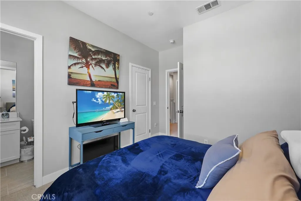535 W Foothill Boulevard, #102