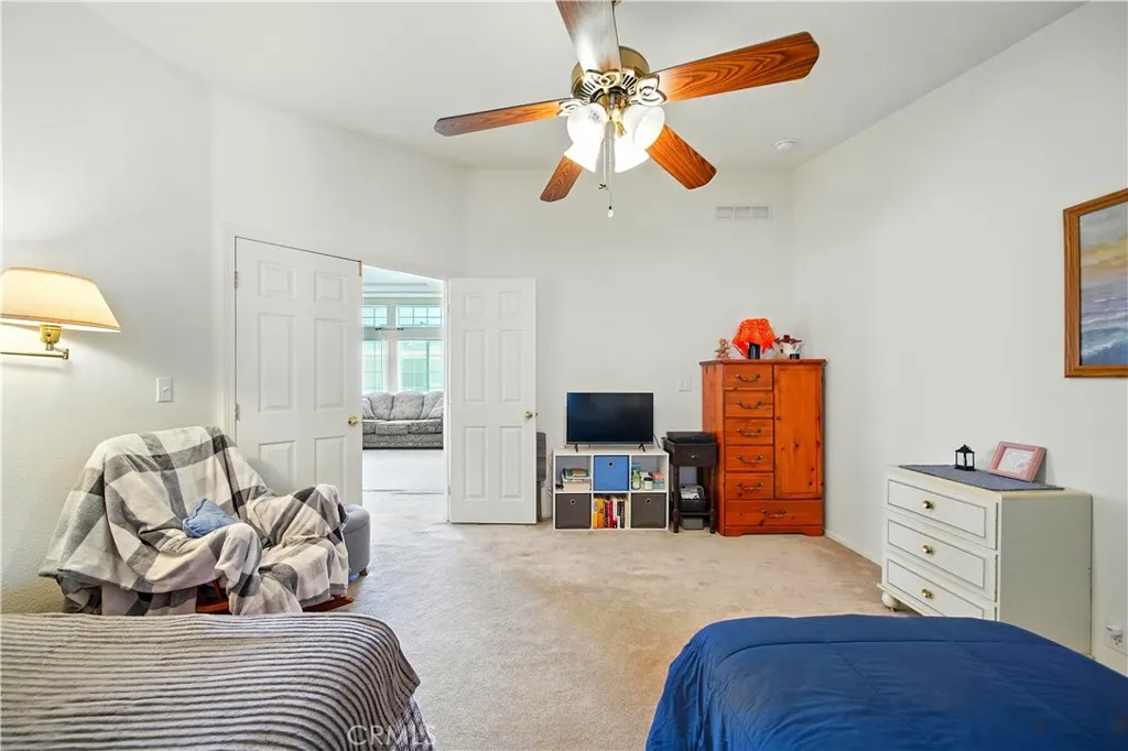 1245 W Cienega Avenue, #70