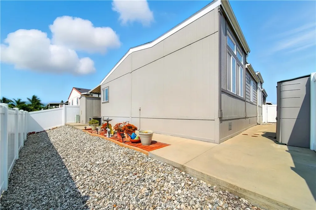 1245 W Cienega Avenue, #70