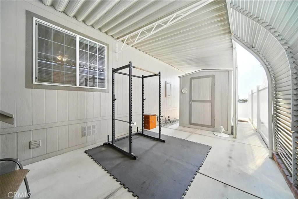 1245 W Cienega Avenue, #70