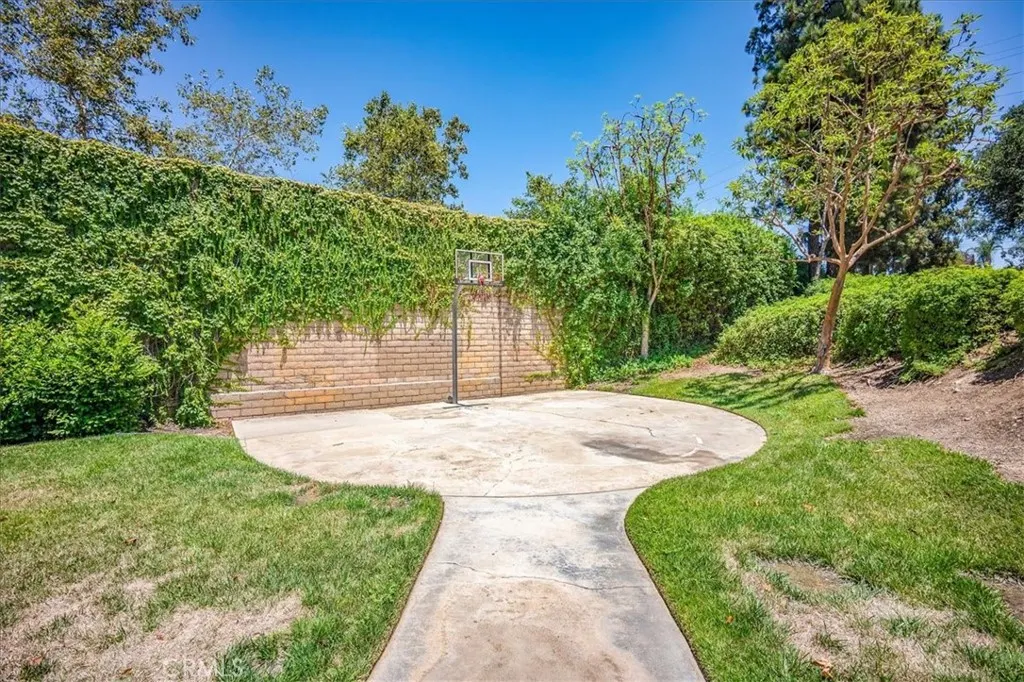 629 Calaveras Road