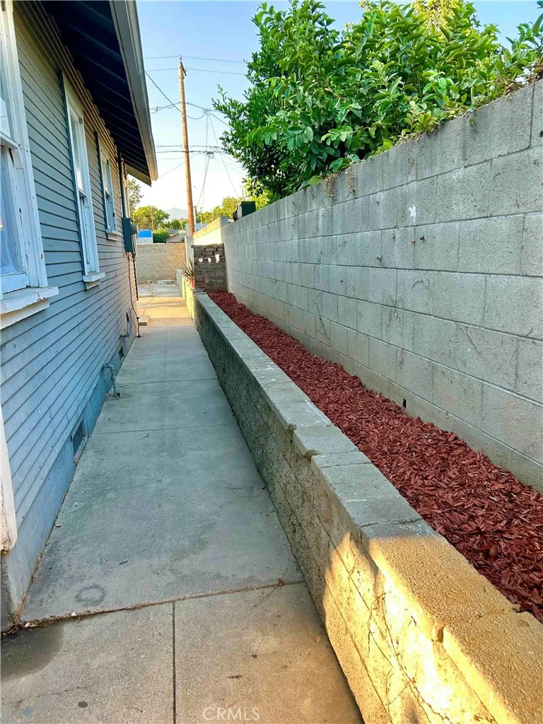 781 W Center Street