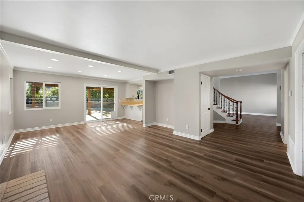 1 Country Wood Drive