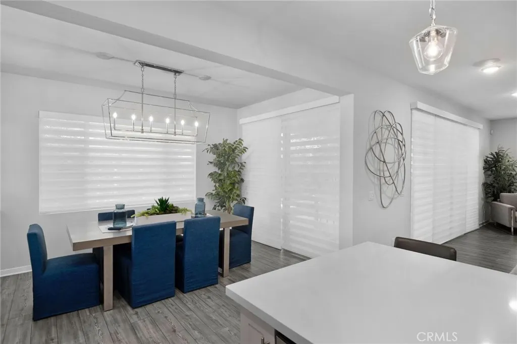 2621 E Clara Lane