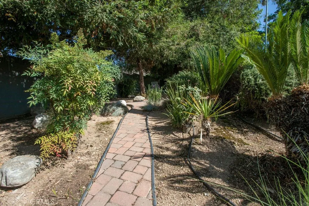 1019 W Milton Drive