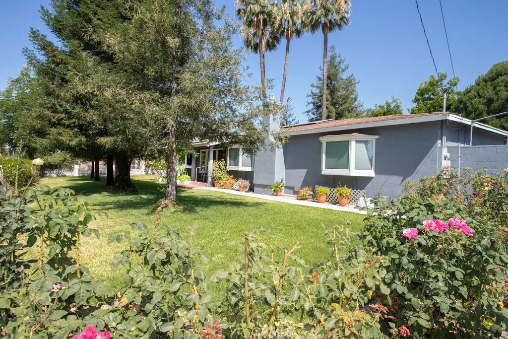 1019 W Milton Drive