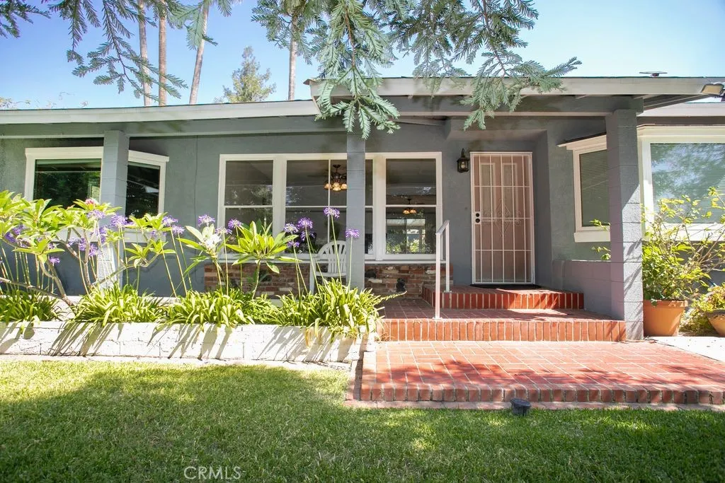 1019 W Milton Drive