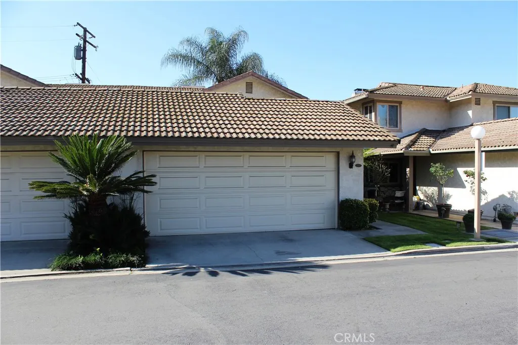 132 Oak Forest Circle
