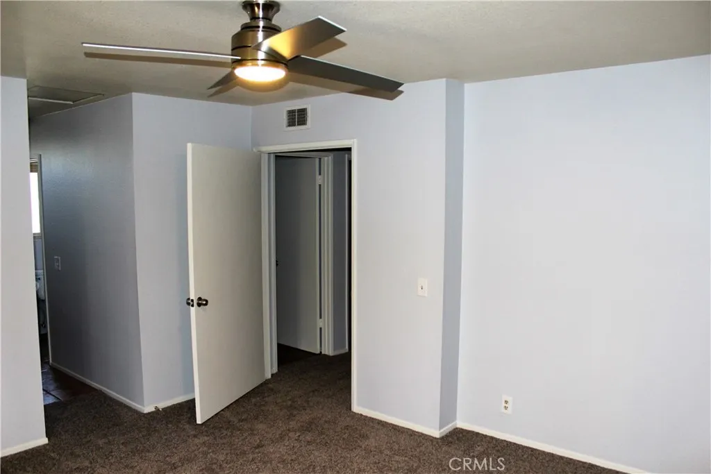 132 Oak Forest Circle