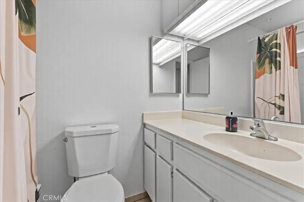 3636 Oak Creek Drive, #B