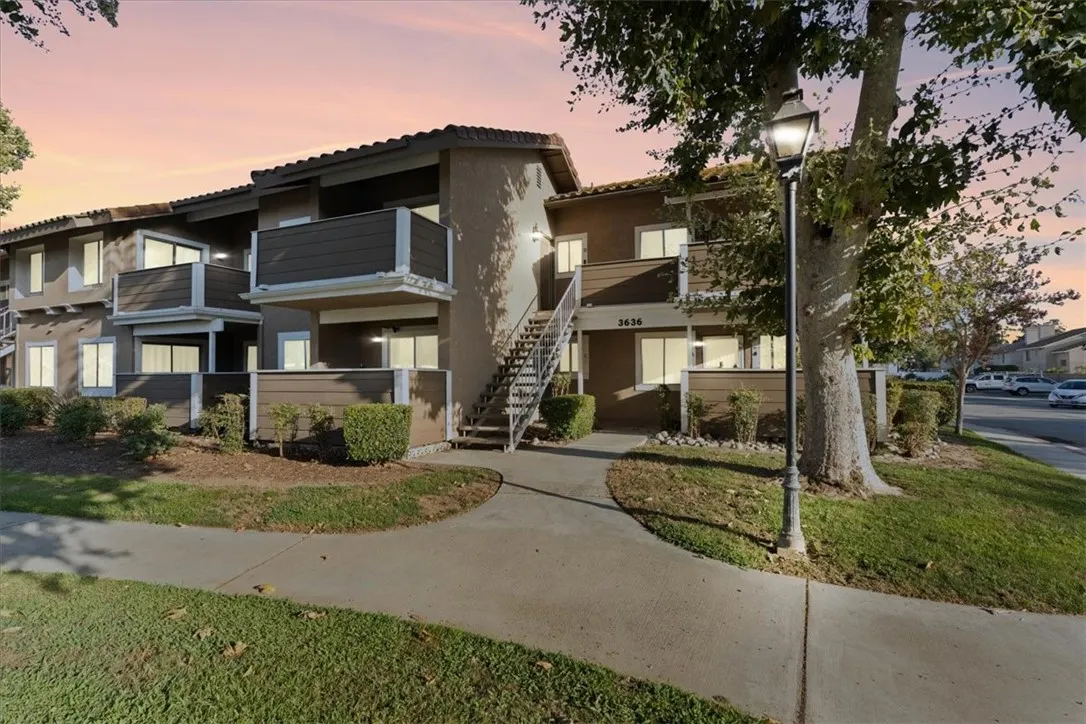 3636 Oak Creek Drive, #B