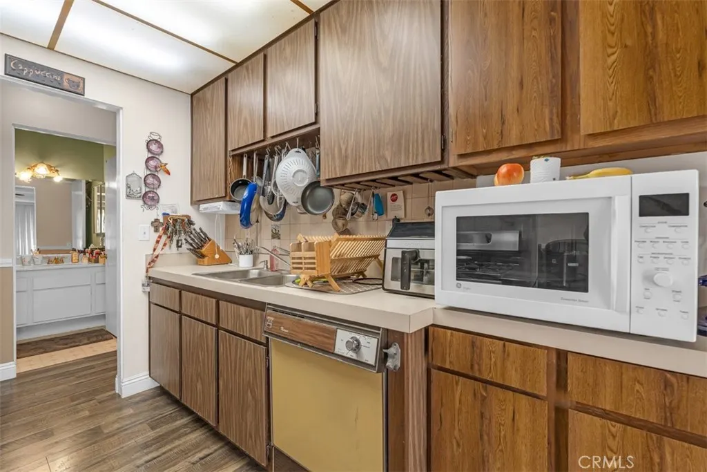 4565 Ramona Avenue, #4