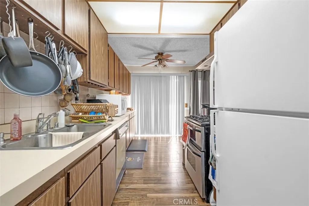 4565 Ramona Avenue, #4
