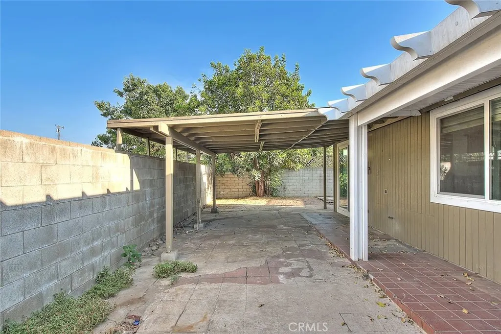 1750 Terrace Lane