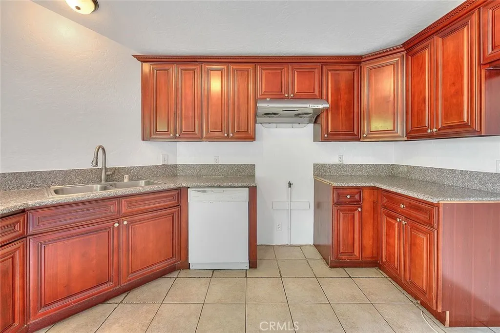 1750 Terrace Lane