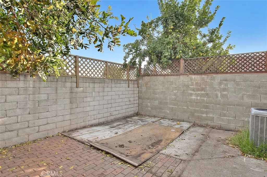 1750 Terrace Lane