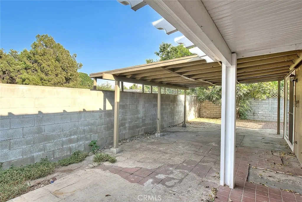 1750 Terrace Lane