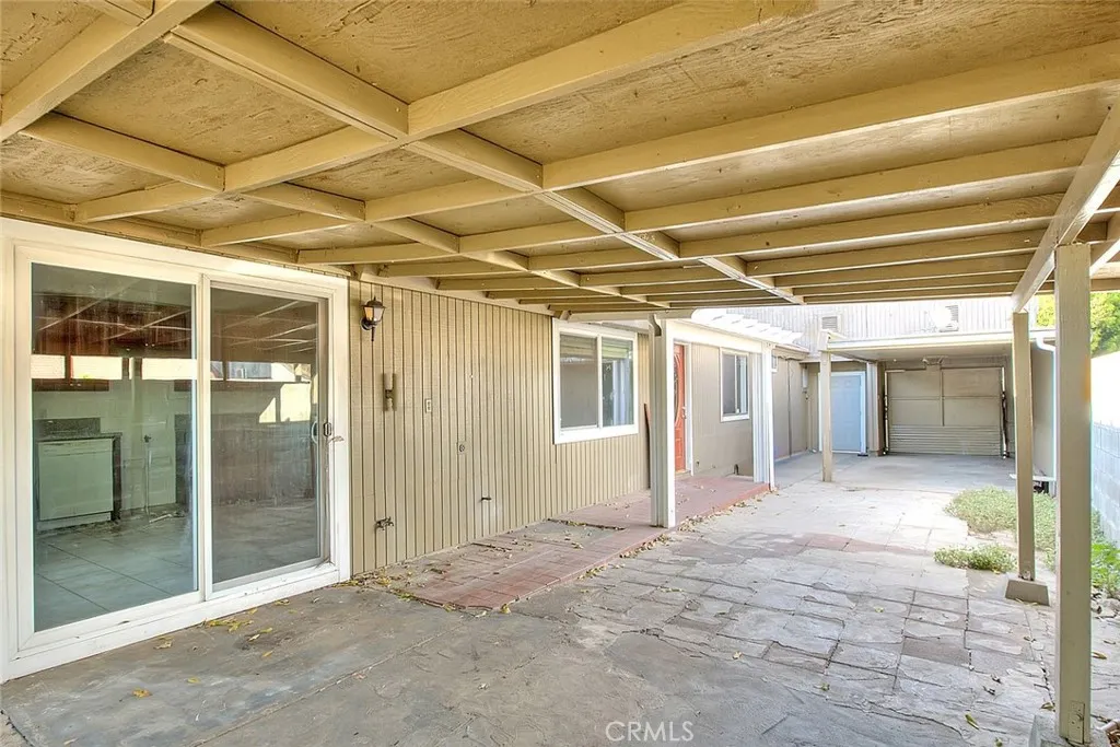1750 Terrace Lane
