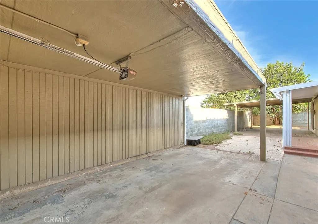 1750 Terrace Lane