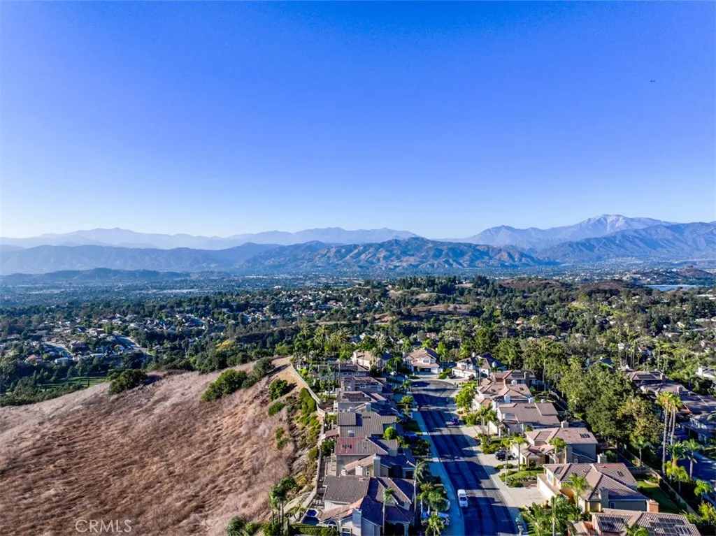 2231 Calle Margarita