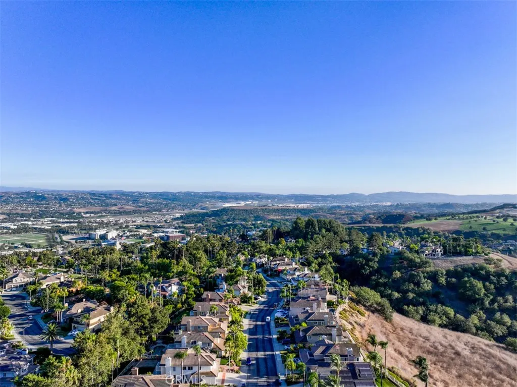 2231 Calle Margarita
