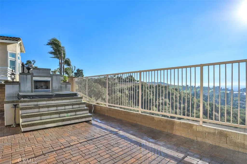2231 Calle Margarita