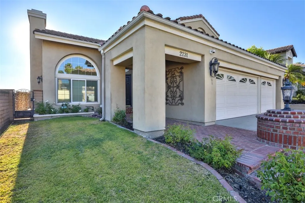 2231 Calle Margarita