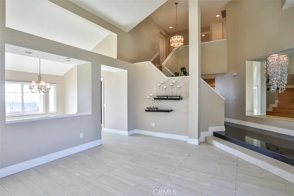 2231 Calle Margarita