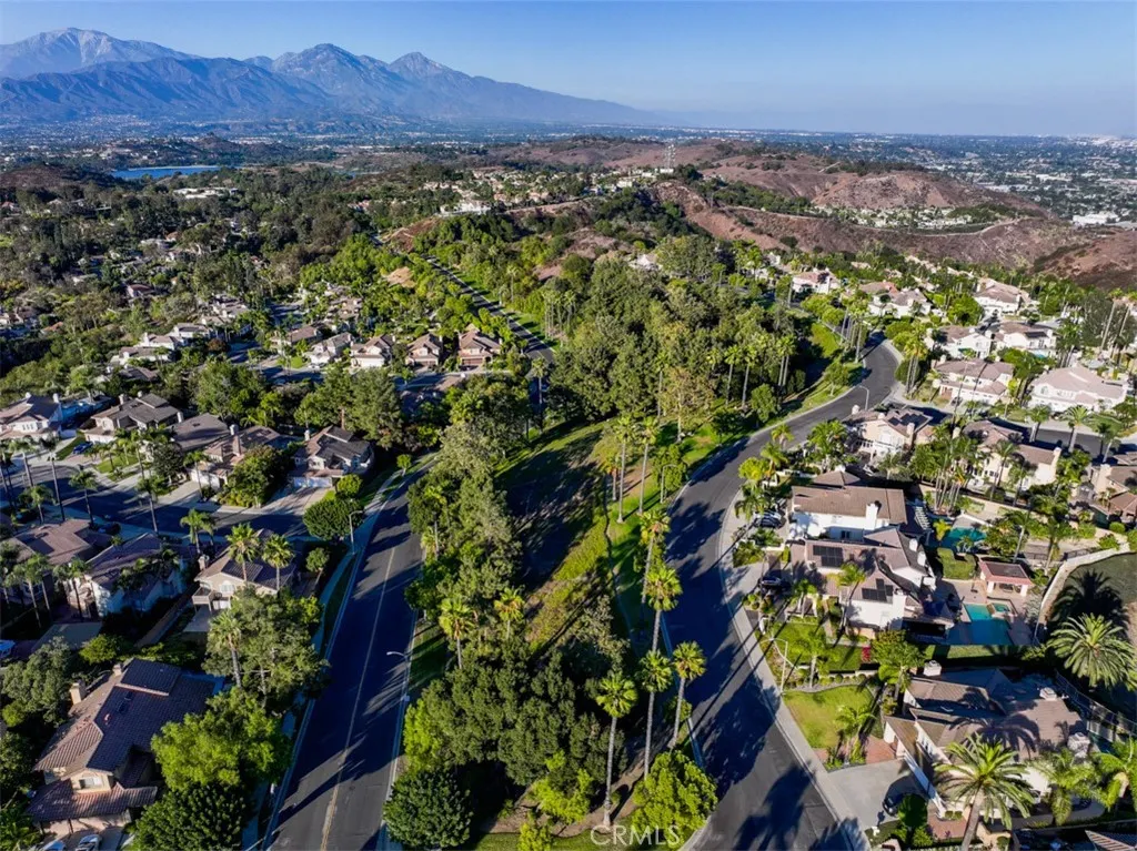 2231 Calle Margarita