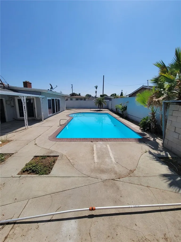 1536 E Norma Avenue